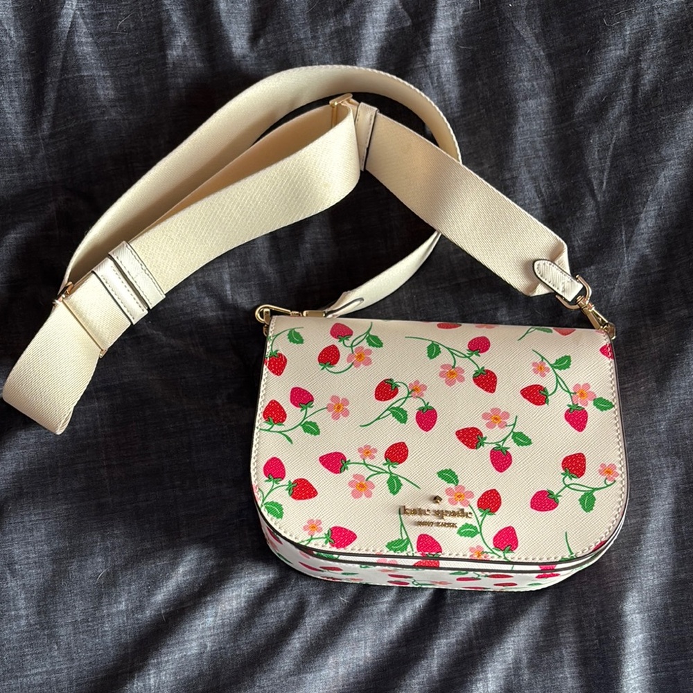 Kate Spade Madison Cream Strawberry Print Crossbody Bag